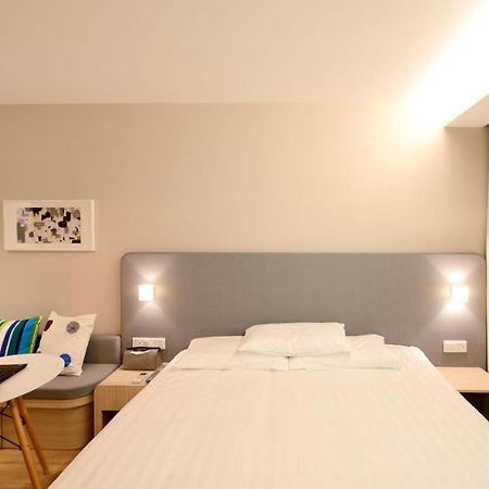 Grande Chambre Dans Charmante Maison Alsacienne Herrlisheim Eksteriør billede